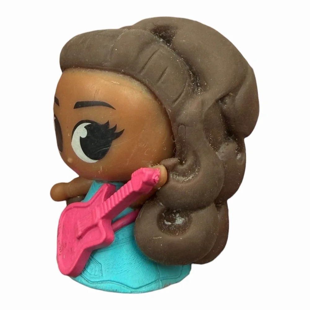 Mattel Barbie Mini Figure 2016‎ Brown Hair Teal Dress Pink Guitar Rockstar T4K